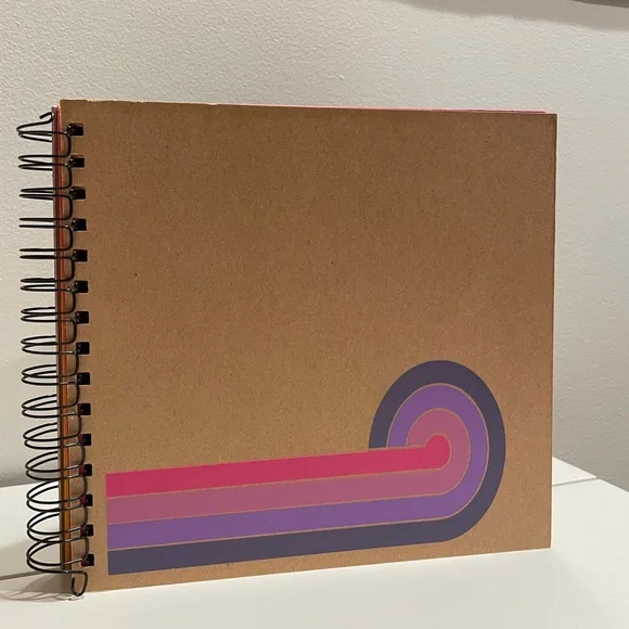 Junk Journal! - Multi Colored Page Journal - Picture 3 of 7